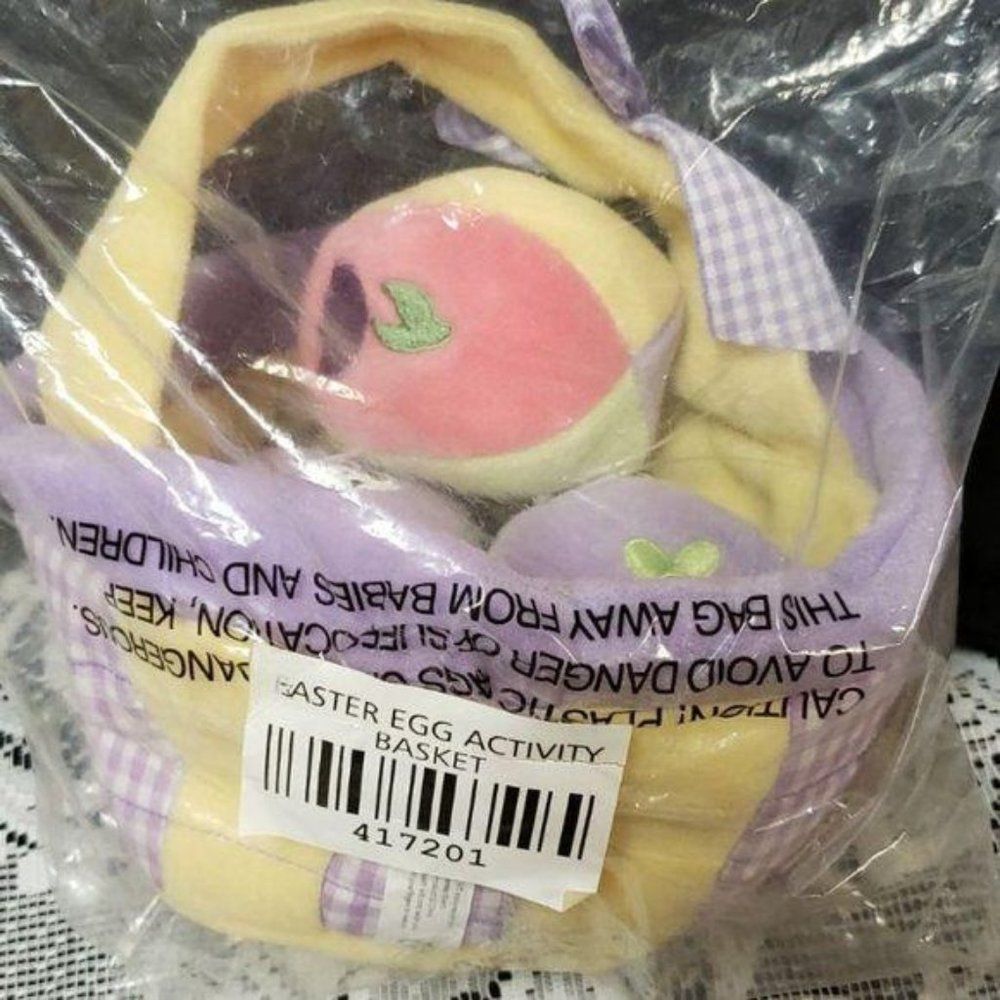Mary Meyer Baby's First Easter Basket 3 Balls Plush infant‎ toddler pail